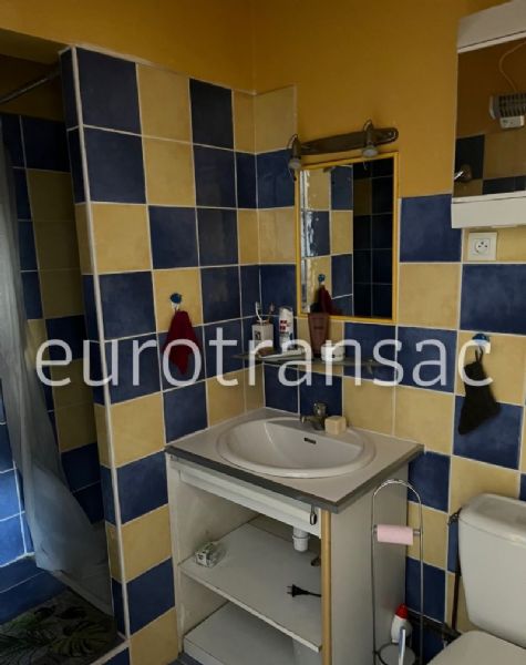 EXCLUSIVITY - BALARUC LES BAINS CITY CENTRE - STUDIO 20 M² WITH BALCONY AND GARAGEBBS2518
