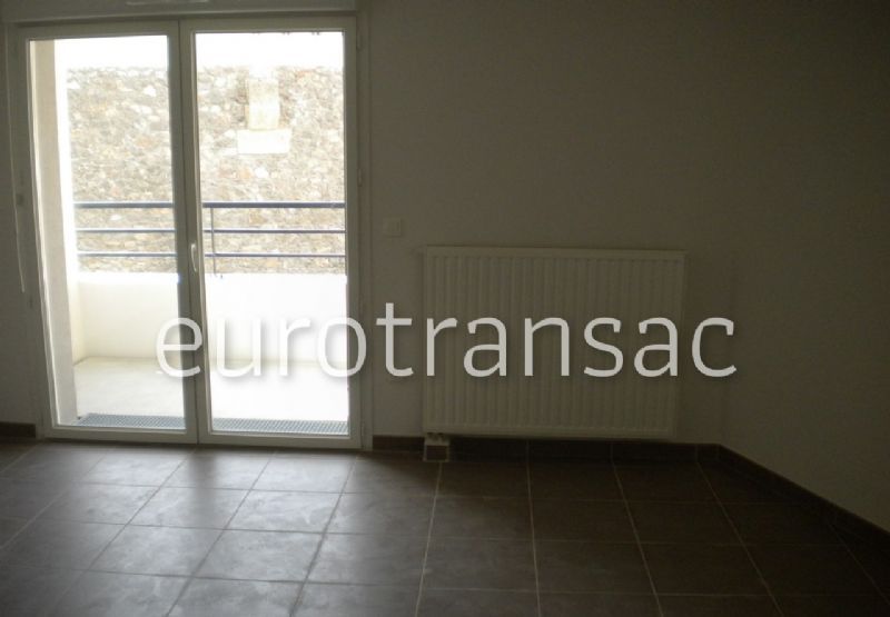 SETE - APPARTEMENT F3 DE 62M² + BALCON DE 4.70M² - QUARTIER THEATRE - PARKING PRIVEBV23004