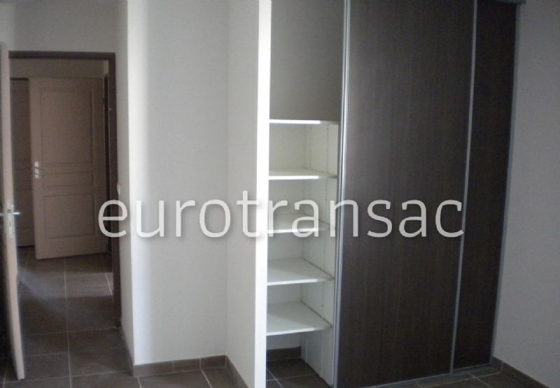 SETE - APPARTEMENT F3 DE 62M² + BALCON DE 4.70M² - QUARTIER THEATRE - PARKING PRIVEBV23004