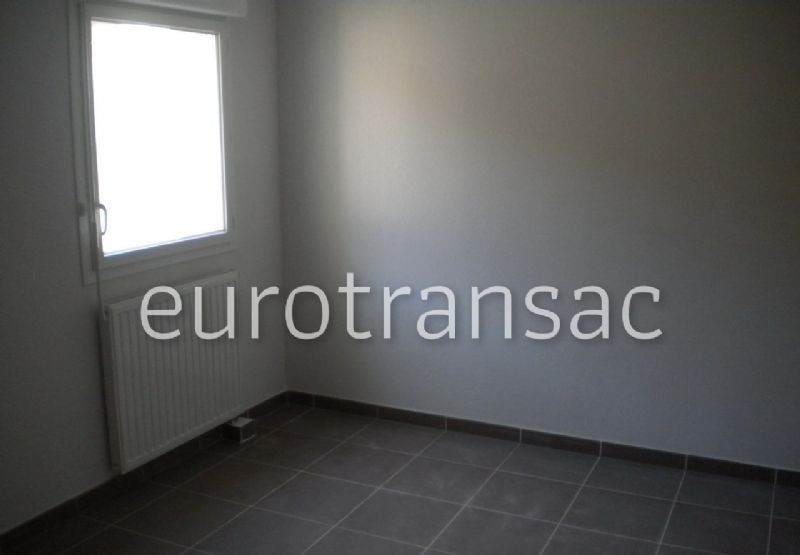 SETE - APPARTEMENT F3 DE 62M² + BALCON DE 4.70M² - QUARTIER THEATRE - PARKING PRIVEBV23004