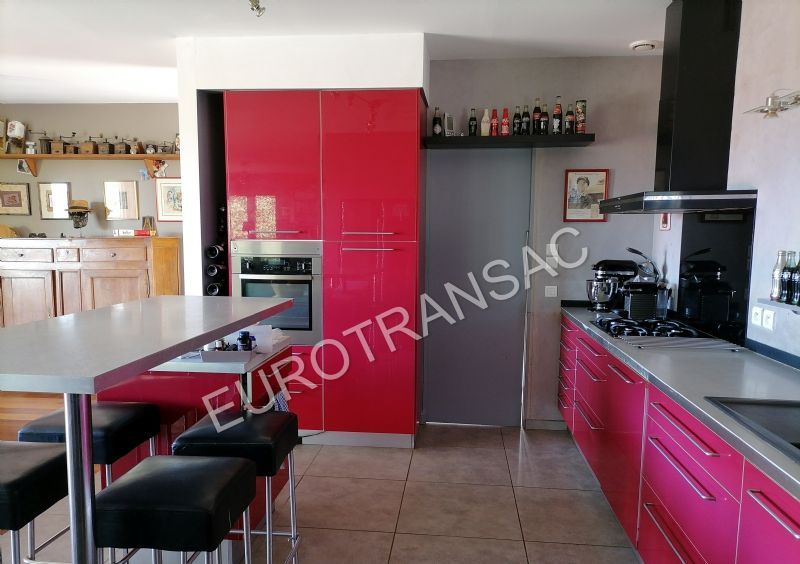 Charmante villa en ossature bois sur un terrain de 1165 m² à VALROSNL23032