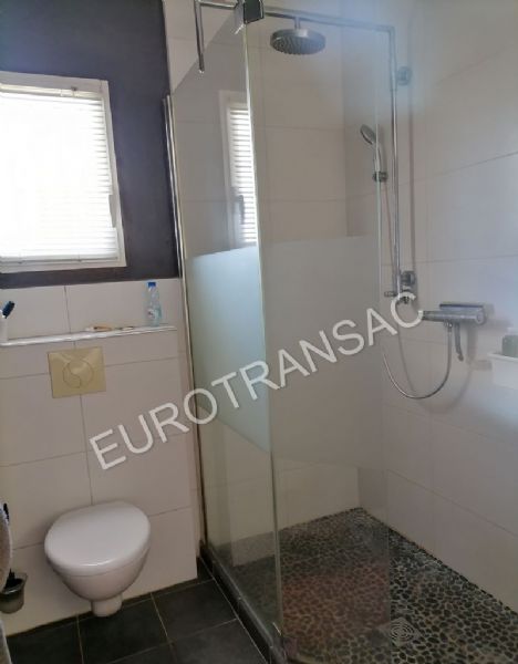 Charmante villa en ossature bois sur un terrain de 1165 m² à VALROSNL23032