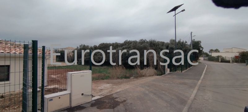 Building land of 800m² CANETSP24001