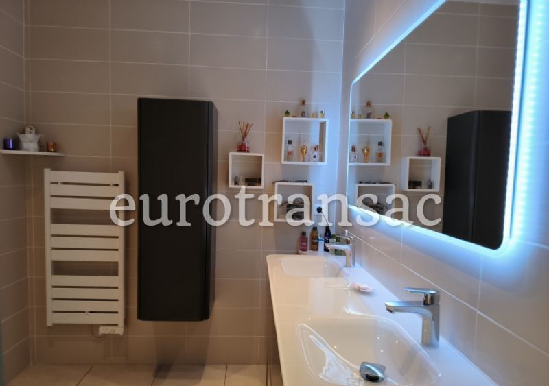 MONTAGNAC - Villa plain-pied 3 chambres avec piscine dans un quartier résidentielNL26001