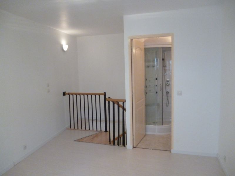  PAULHAN- 2 RUE PINSARD - ADORABLE PETITE MAISON F2!04-794