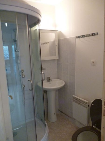  PAULHAN- 2 RUE PINSARD - ADORABLE PETITE MAISON F2!04-794