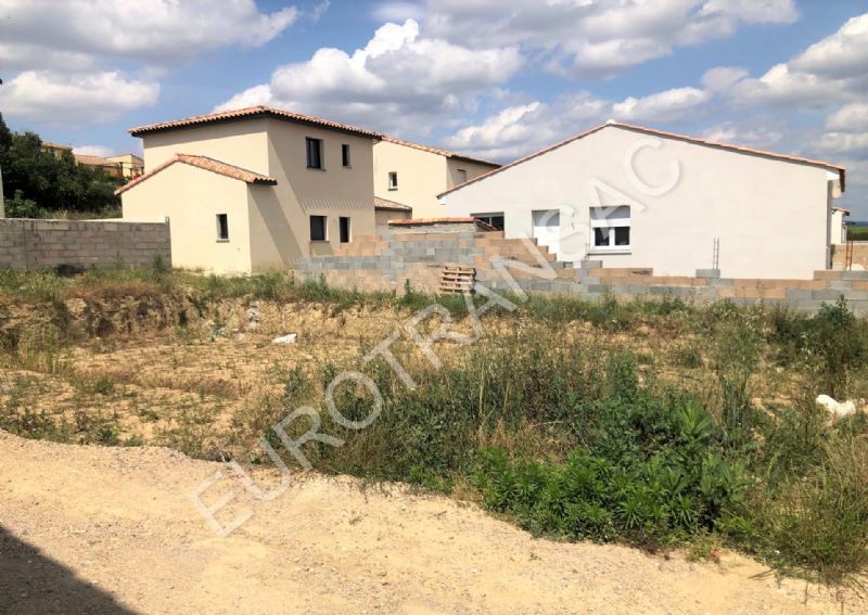 MONTAGNAC - Terrain constructible de 326 m² dans un lotissement calme proche campagneSP23017