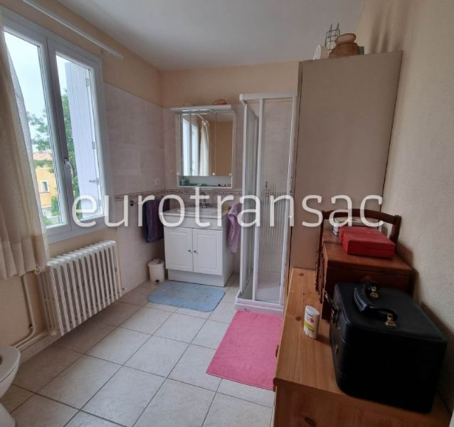 SOUS COMPROMIS - BALARUC LES BAINS - MAISON DE VILLAGE AVEC COUR BV23035