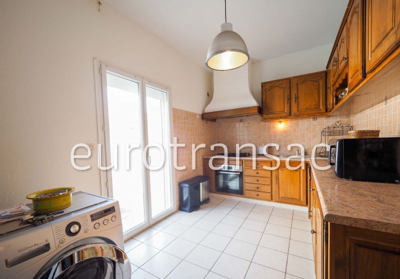 SOUS COMPROMIS BALARUC LES BAINS VILLA 100 M² AVEC PISCINEDELEGATION