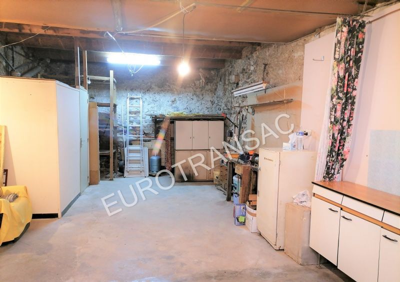 CAUX, Village house with garage and atticNL23034