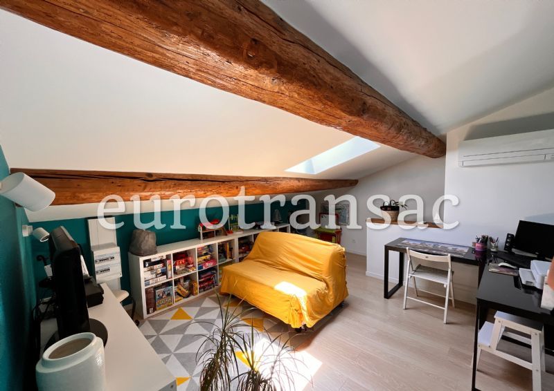 Maison vigneronne de charme de 124 m² avec terrasse et courNL25039