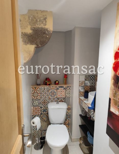 FLORENSAC - Magnifique maison de village R+2, proche de Marseillan et du bassin de Thau.NL25025