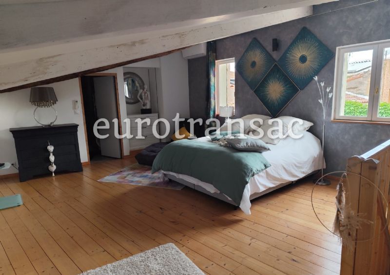 FLORENSAC - Magnifique maison de village R+2, proche de Marseillan et du bassin de Thau.NL25025