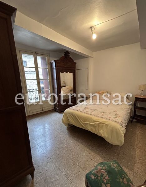 NEZIGNAN L'EVEQUE - Maison vigneronne traversante sur 3 niveaux avec garageNL25056