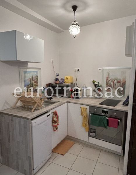 NEZIGNAN L'EVEQUE - Maison vigneronne traversante sur 3 niveaux avec garageNL25056