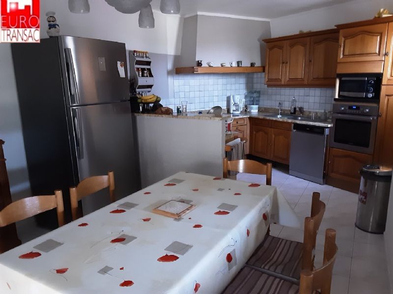 SOUS COMPROMIS - MEZE - UNIQUE SUR LE SECTEUR VILLA SUR 11310M² DE TERRAIN AVEC VUE ETANG - EXCLUSIVITÉBV21100