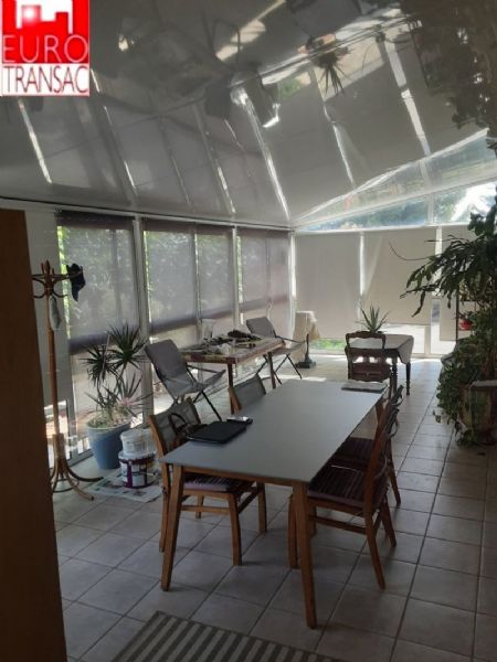 SOUS COMPROMIS - MEZE - UNIQUE SUR LE SECTEUR VILLA SUR 11310M² DE TERRAIN AVEC VUE ETANG - EXCLUSIVITÉBV21100