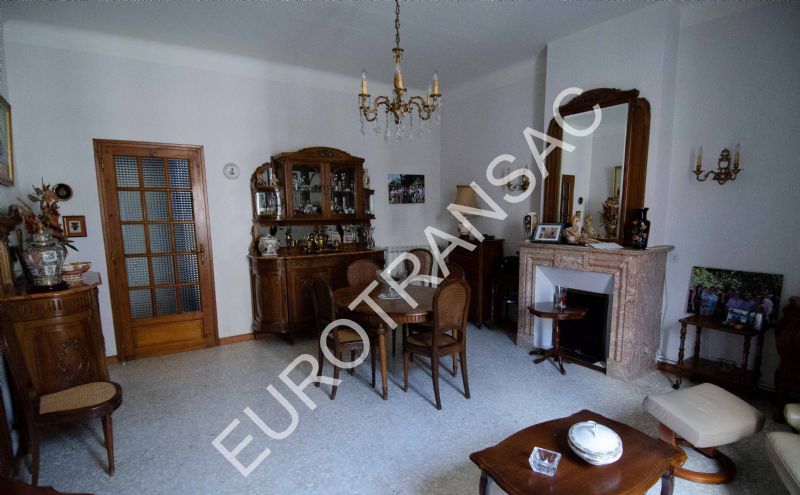 MONTAGNAC, between pond of Thau and Pezenas, superb Bourgeois house of 9 rooms NL24009