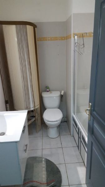  ST PARGOIRE (34230) – Place Roger Salengro  T305-118