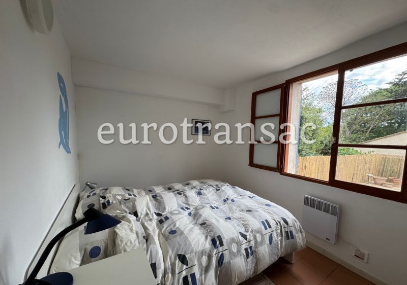 CASTELNAU-DE-GUERS - Maison de charme T4 avec terrasse, jardin et piscineNL25023