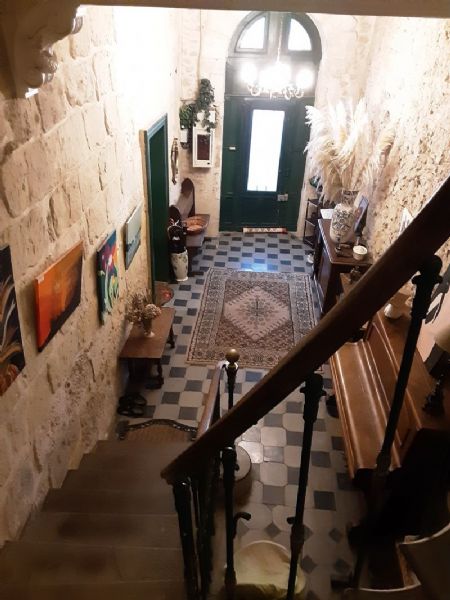 SUSPENDU - LOUPIAN - MAISON VIGNERONNE DE 200M² AVEC GARAGE ET TERRASSE TROPEZIENNEBV21102