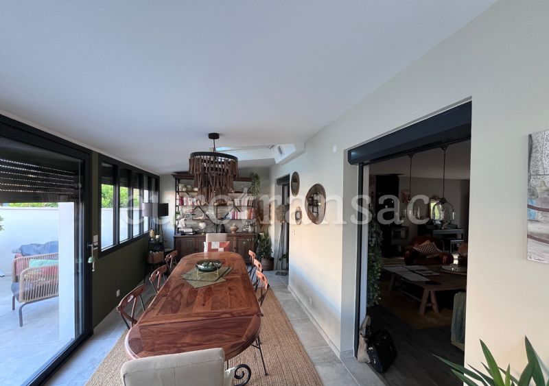 PEZENAS - Villa de plain-pied de 117 m² sur un terrain de 311 m²NL25051