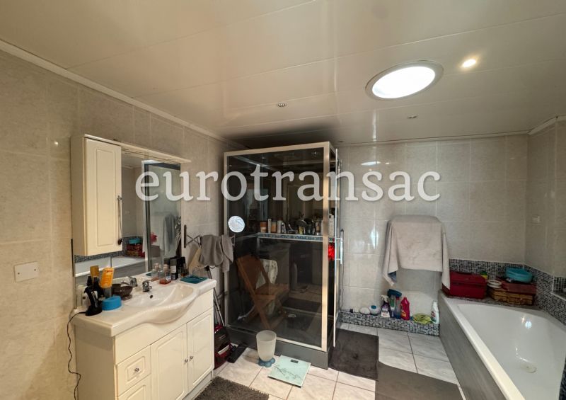 SERVIAN - Spacious village house of 200 m2 with independent T2NL25031