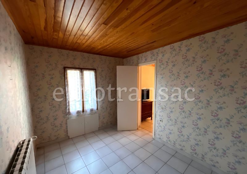 SAINT PARGOIRE - Maison de village de 120 m² avec garage, jardin et vérandaNL25015