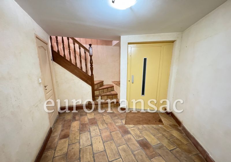 NEZIGNAN L'EVEQUE - Belle Maison de village R+2, proche de l'A75 et de PézenasNL25055