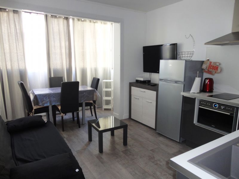 BALARUC LES BAINSbv23066