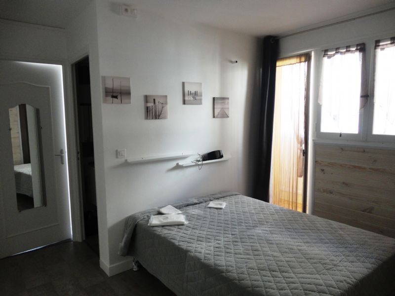 BALARUC LES BAINSbv23066