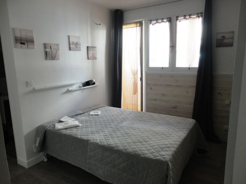BALARUC LES BAINSbv23066