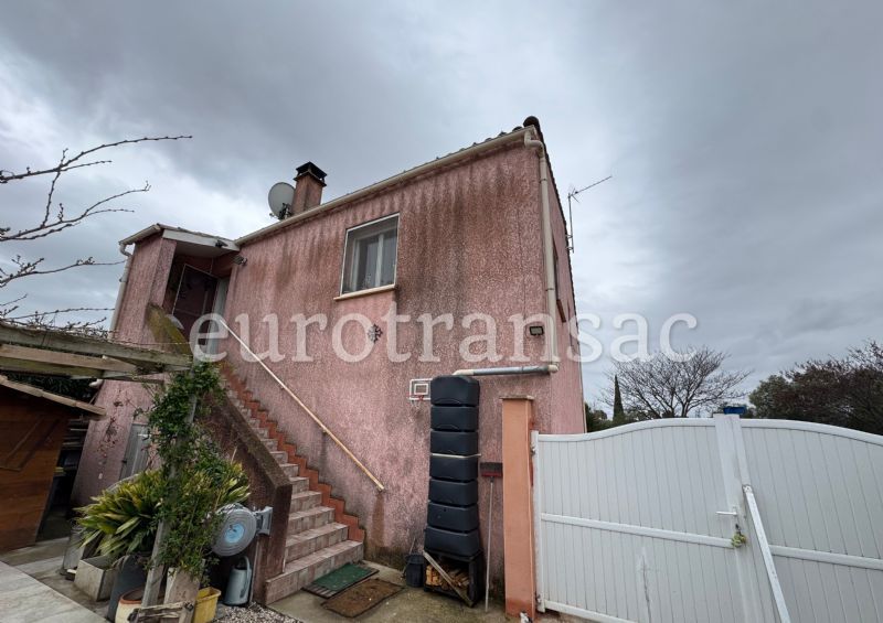 NEZIGNAN L'EVEQUE - Maison vigneronne récente avec adorable jardinNL25017