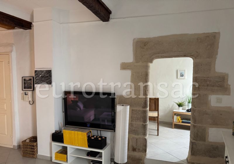 Exclusivité - Appartement meublé au coeur du village et proche du bassin de ThauNL24047
