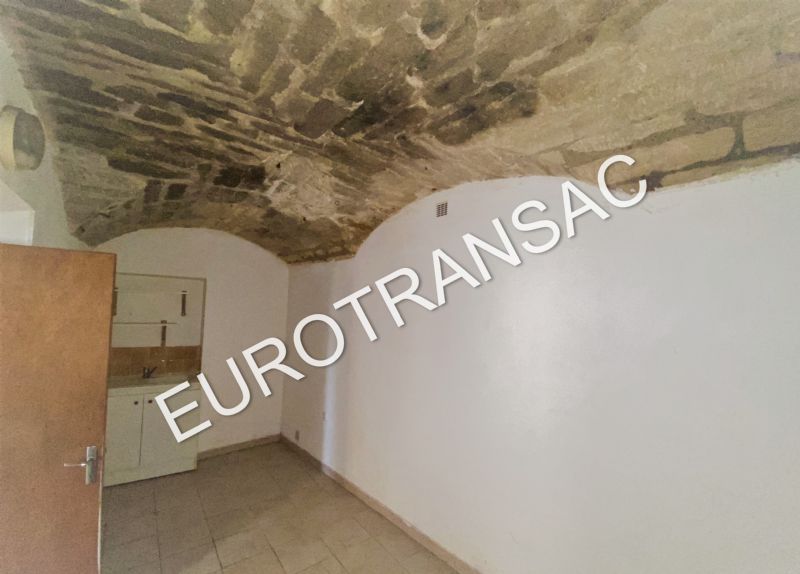 Maison de village de 106 m², à 5 minutes de Pézenas, de l'A75 et de l'A9NL24012