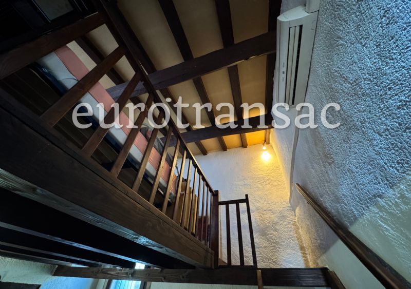 NEZIGNAN L'EVEQUE - 1 bedroom apartment with terraceNL25033