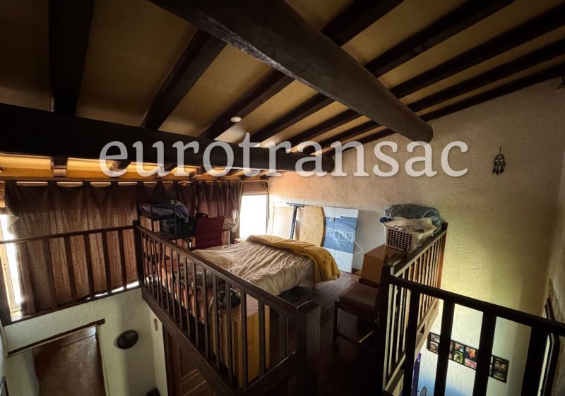 NEZIGNAN L'EVEQUE - 1 bedroom apartment with terraceNL25033