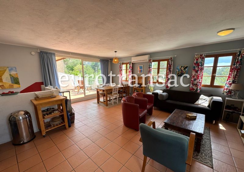 CASTELNAU-DE-GUERS - Maison de charme T4 avec terrasse, jardin et piscineNL25023