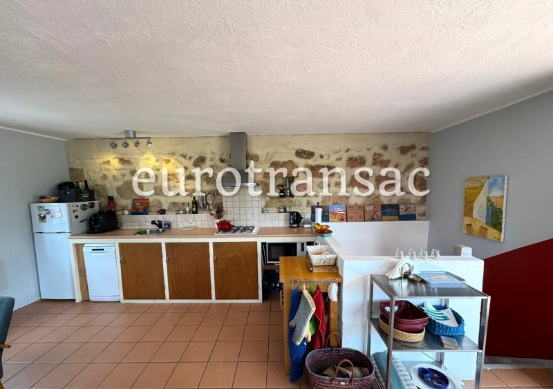 CASTELNAU-DE-GUERS - Maison de charme T4 avec terrasse, jardin et piscineNL25023