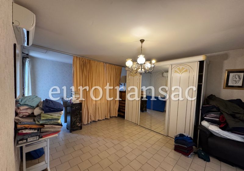 FLORENSAC, maison plain-pied, proche du bassin de Thau et de l'A75.NL26002