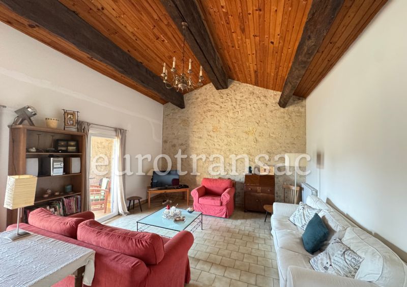 AUMES - Maison vigneronne de charme située dans un village très recherchéeNL25018