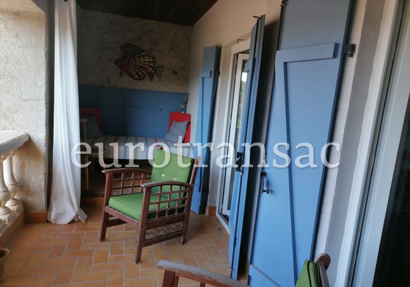 AUMES - Maison vigneronne de charme située dans un village très recherchéeNL25018