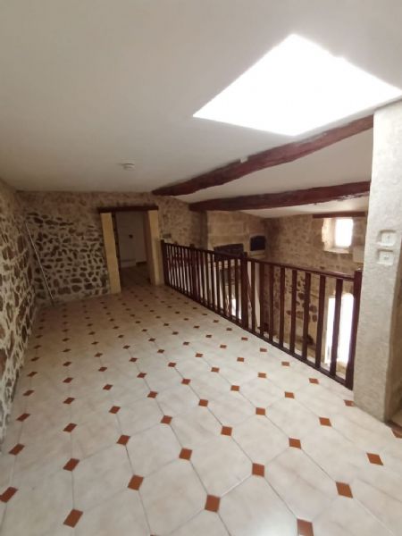 Location Maison 3 pièces 79 m² Campagnan (34230)AC 05-016