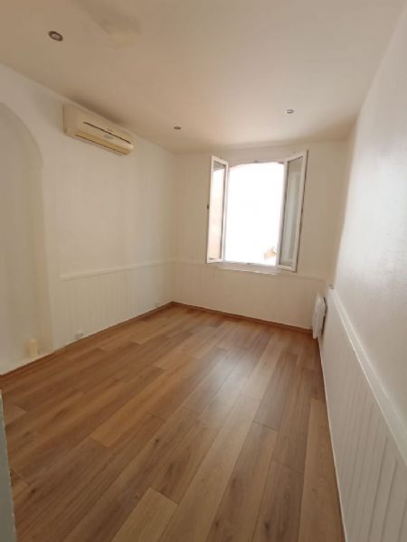 Location Maison 3 pièces 79 m² Campagnan (34230)AC 05-016