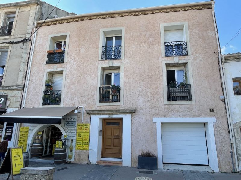 Balaruc-les-Bains (34560) – centre-ville (proche église) PARKINGS A LOUER A L’ANNEE05-283