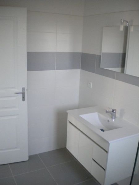 SAINT PARGOIRE (34230)TRES BEL APPARTEMENT F3 NEUF +TERRASSE + PARKINGAC 04-997-4