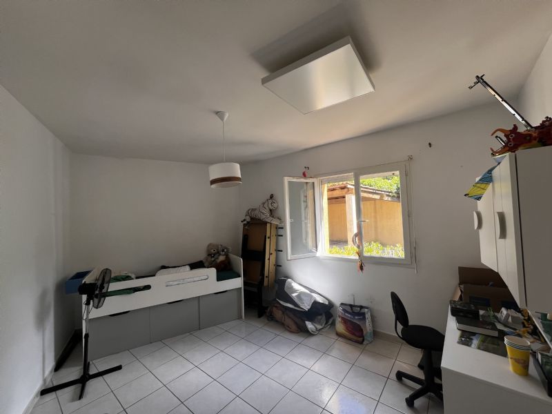 Villa Contemporaine de 139 m², proche Pézenas et Étang de ThauNL25026