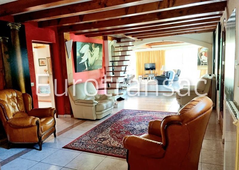 BALARUC LE VIEUX - VILLA F7 DE 291M² SUR UN TERRAIN DE 3777M² AVEC PISCINE - GROS POTENTIELBV23040