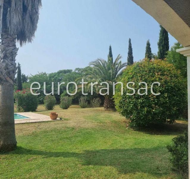 BALARUC LE VIEUX - VILLA F7 DE 291M² SUR UN TERRAIN DE 3777M² AVEC PISCINE - GROS POTENTIELBV23040