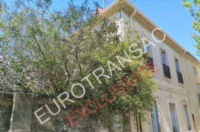 VALROS, character house with garages and garden of 196 m²